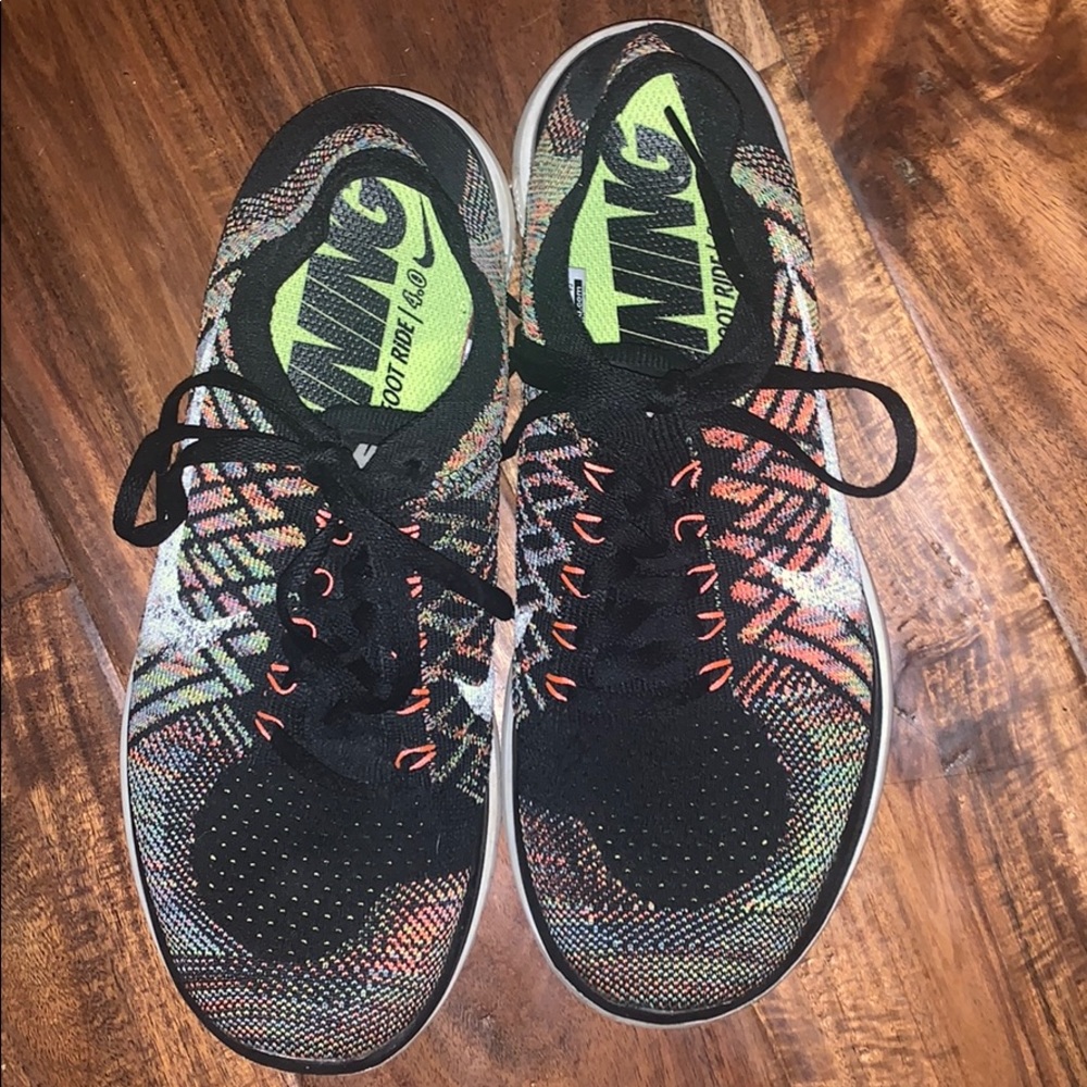 Women’s Nike Free Flyknit 4.0. Size 8
